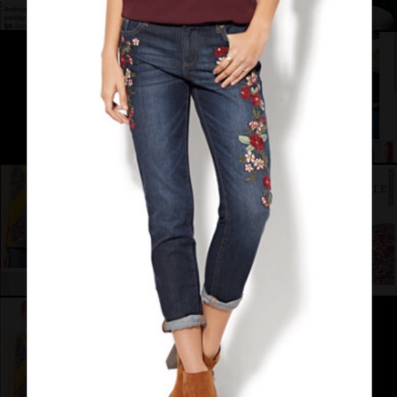 New York & Company Denim - SOHO relaxed boyfriend jeans embroidered floral 8